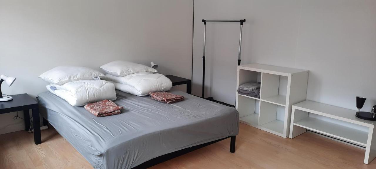 Private In A Shared Hospedagem domiciliar Odense